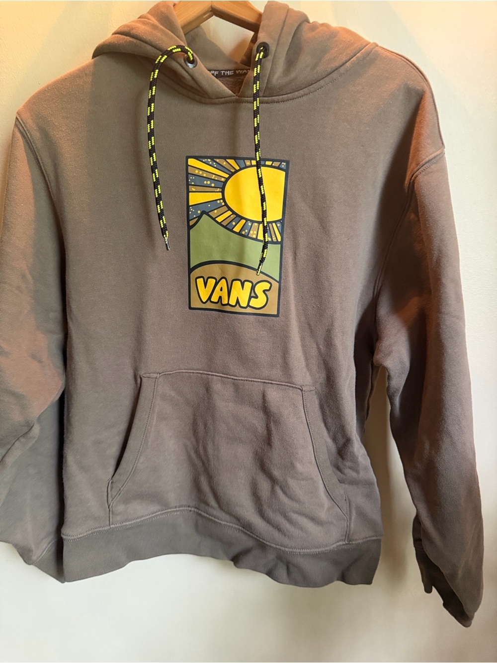 Vans Brown Crewneck Hoodie with Yellow Graphic